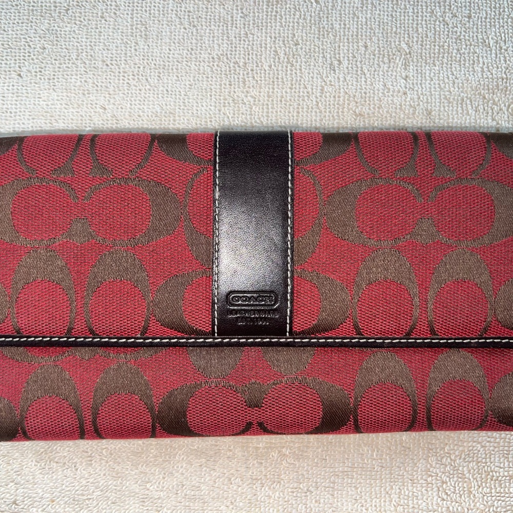 Coach Leatherware Tri-Fold Wallet